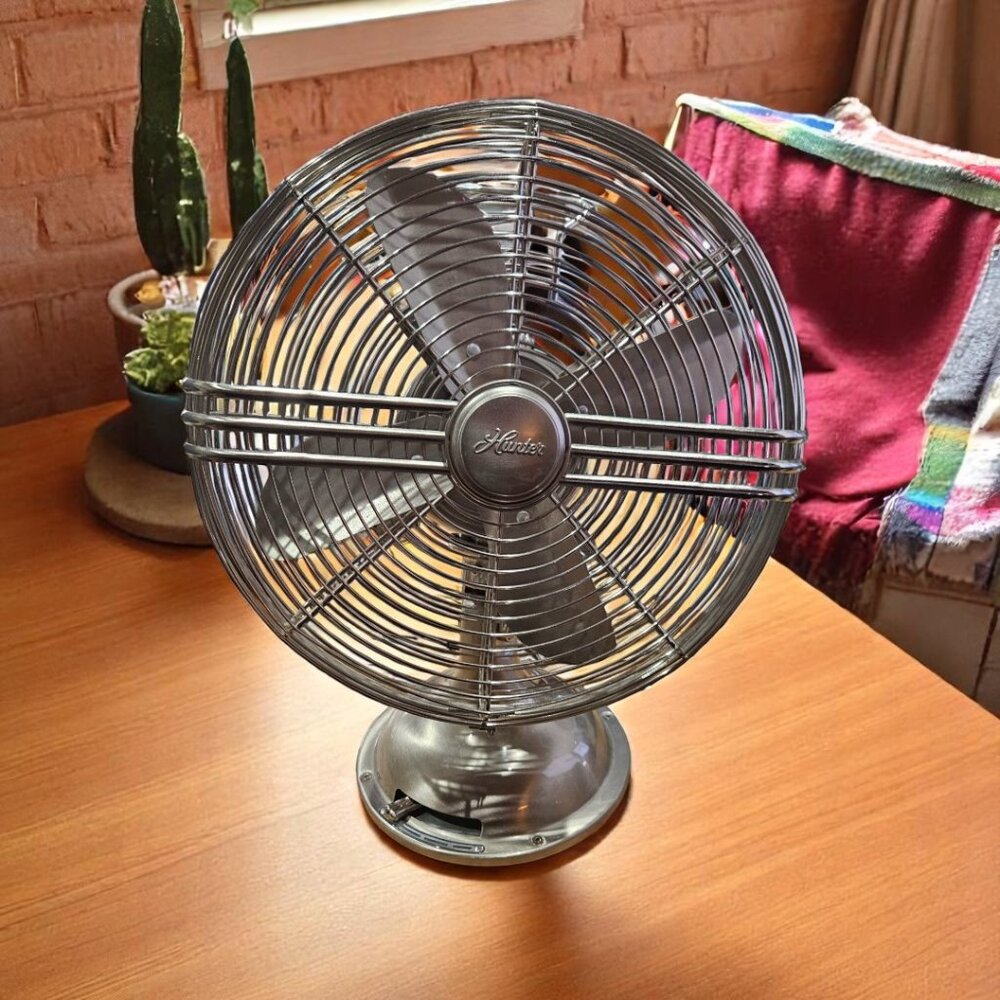 Hunter Model 90408 Chrome 13" Table / Desk Fan - 13" 3-Speed - Retro - Picture 7 of 7